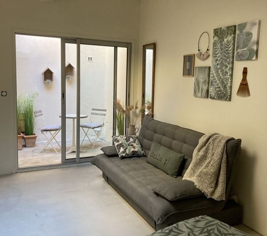 Beau Studio meublé 22m² avec grand patio privé de 1  pièce  à Aix-en-Provence image nº2