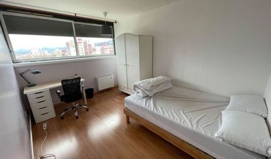 miniature Bel appartement entièrement meublé de 1  pièce  à Grenoble image nº2