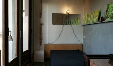 miniature Jolie chambre-kitchenette - loyer moindre car (cf) de 1  pièce  à Marseille image nº3