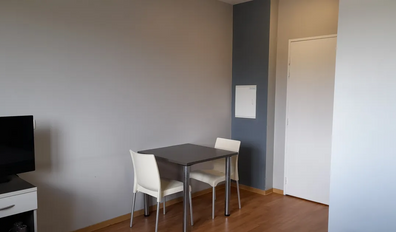 miniature Beau studio meublé 21 m² dans résidence étudiante de 1  pièce  à Marseille image nº2