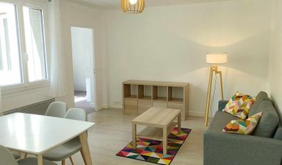 miniature Appartement calme entièrement rénové de 2  pièces  à Boulogne-Billancourt image nº1