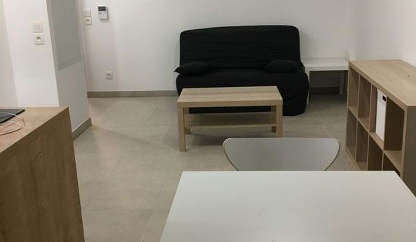 Studio meublé au centre ville de Levallois de 1  pièce  à Levallois-Perret image nº1