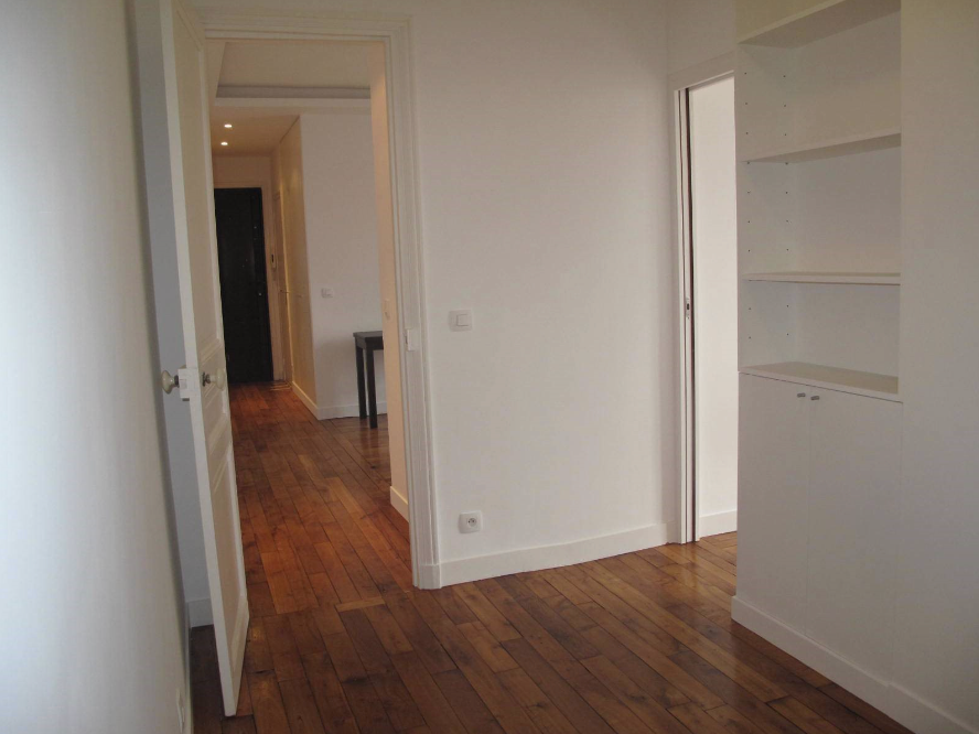Appartement meublé à quartier Marie-Godillot-Landy de 3  pièces  à Saint-Ouen image nº4
