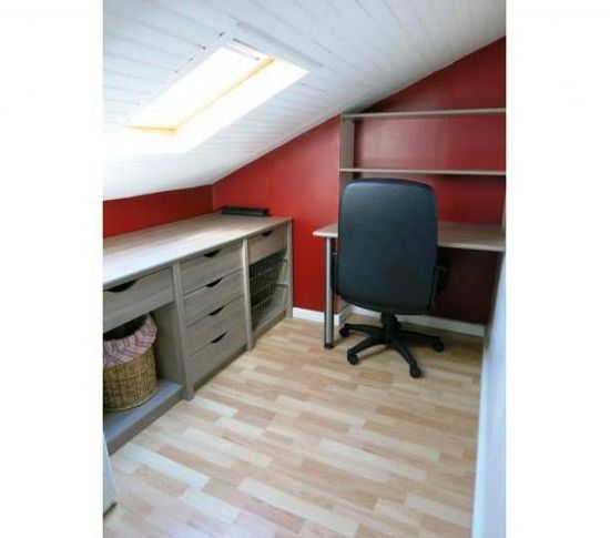 Duplex meublé, dernier étage sur cour intérieure de 3  pièces  à Levallois-Perret image nº3
