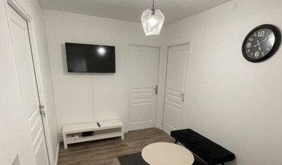 miniature Location meublée chambre 10 m² de 1  pièce  à Villejuif image nº2