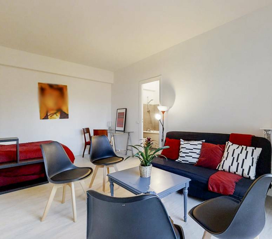 Superbe Double living meublé très bien situé 35m² de 1  pièce  à Neuilly-sur-Seine image nº2